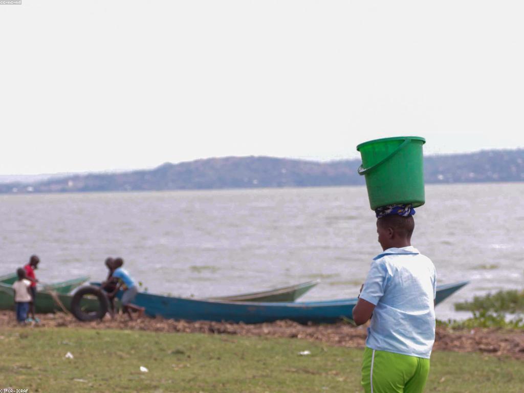 អត្ថប្រយោជន៍នៃការប្រកួតលើសង្គម